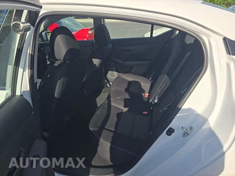 2025 Nissan Sentra SV – miniatura 13