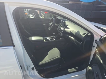 2025 Nissan Sentra SV – miniatura 8