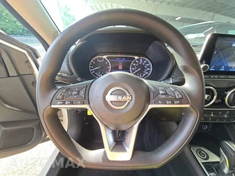 2025 Nissan Sentra SV – miniatura 10