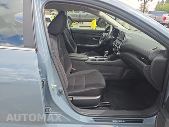 2025 Nissan Sentra SV - miniatura 8
