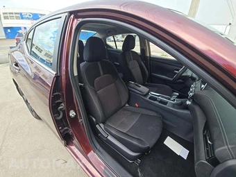 2025 Nissan Sentra SV - miniatura 14