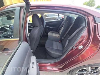 2025 Nissan Sentra SV - miniatura 9