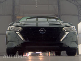 2025 Nissan Sentra SV - miniatura 3