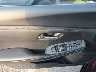 2025 Nissan Sentra SV - miniatura 15