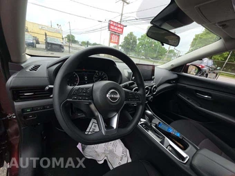 2025 Nissan Sentra SV – miniatura 10