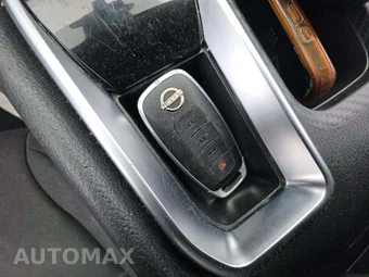 2025 Nissan Sentra SV – miniatura 8