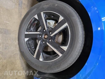 2025 Nissan Sentra SV – miniatura 2