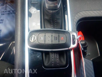 2025 Nissan Sentra SV – miniatura 3