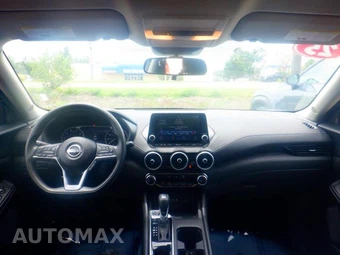 2025 Nissan Sentra SV – miniatura 9
