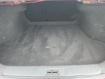 2025 Nissan Sentra SV – miniatura 16