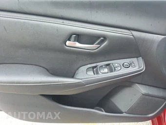 2025 Nissan Sentra SV – miniatura 9