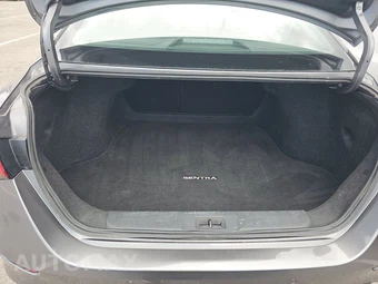 2025 Nissan Sentra SV – miniatura 16