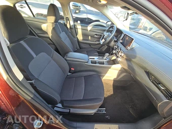 2025 Nissan Sentra SV – miniatura 8