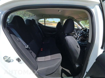2025 Nissan Sentra SV – miniatura 16