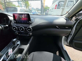 2025 Nissan Sentra SV - miniatura 19