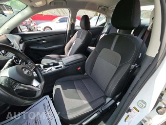 2025 Nissan Sentra SV - miniatura 6