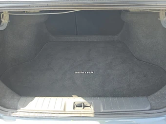 2025 Nissan Sentra SV - miniatura 16