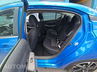 2025 Nissan Sentra SV - miniatura 10