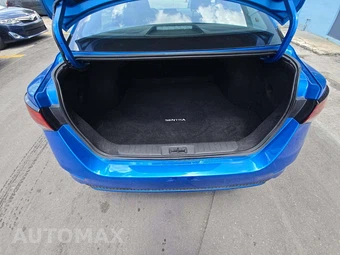 2025 Nissan Sentra SV - miniatura 11