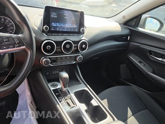 2025 Nissan Sentra SV – miniatura 17