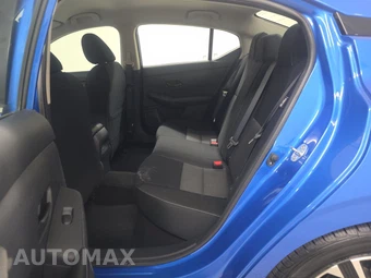2025 Nissan Sentra SV – miniatura 13