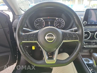 2025 Nissan Sentra SV – miniatura 10