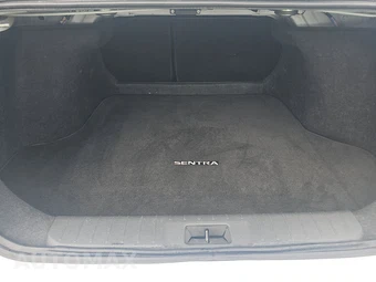 2025 Nissan Sentra SV - miniatura 17
