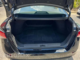 2025 Nissan Sentra SV – miniatura 14