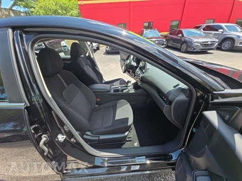2025 Nissan Sentra SV – miniatura 18