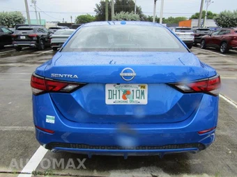 2025 Nissan Sentra SV – miniatura 18