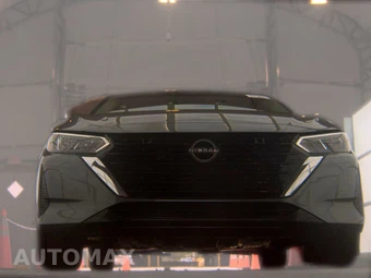2025 Nissan Sentra SV - miniatura 3