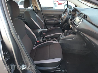 2025 Nissan Versa S – miniatura 8