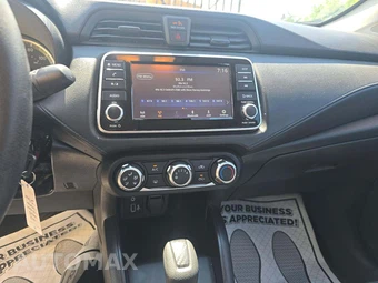 2025 Nissan Versa S – miniatura 10