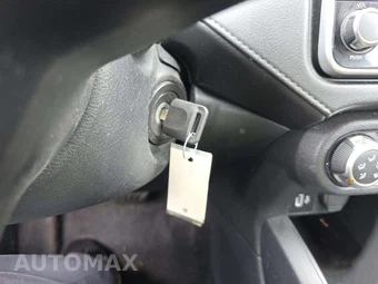 2025 Nissan Versa S – miniatura 8