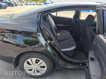 2025 Nissan Versa S - miniatura 13