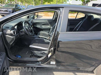 2025 Nissan Versa S - miniatura 3