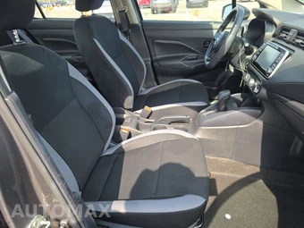 2025 Nissan Versa S – miniatura 8