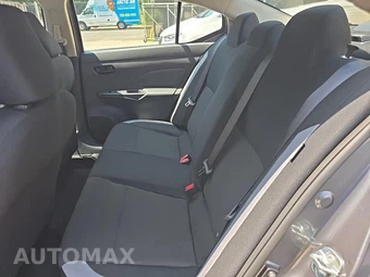 2025 Nissan Versa S – miniatura 10
