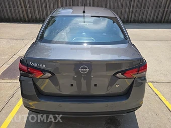2025 Nissan Versa S – miniatura 5