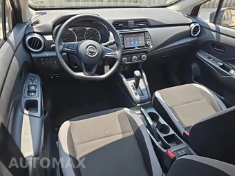 2025 Nissan Versa S – miniatura 8