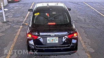 2025 Nissan Versa S – miniatura 5