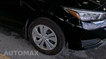 2025 Nissan Versa S – miniatura 8