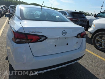 2025 Nissan Versa S – miniatura 5