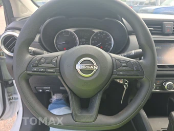 2025 Nissan Versa S - miniatura 10