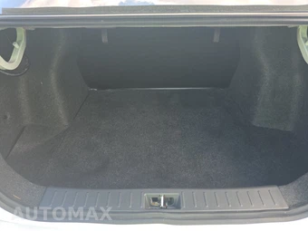2025 Nissan Versa S - miniatura 16