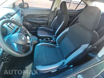 2025 Nissan Versa S – miniatura 7