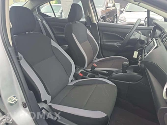 2025 Nissan Versa S – miniatura 18