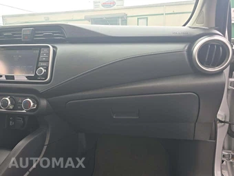 2025 Nissan Versa S – miniatura 19
