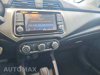 2025 Nissan Versa S – miniatura 11