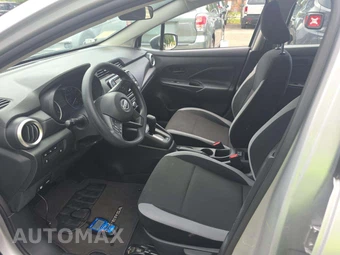 2025 Nissan Versa S – miniatura 6